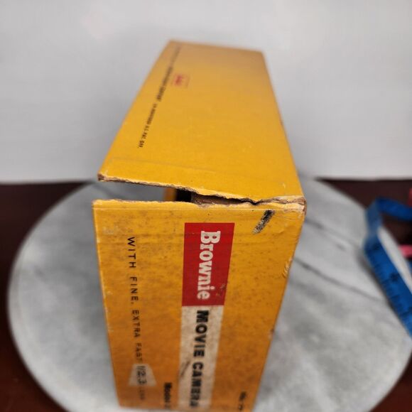 Vtg Kodak Brownie 8MM Model 2 Movie Camera 2 Lenses Box USA Made No Film Prop - Picture 17 of 17